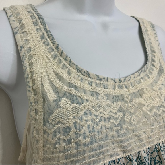 Bubble Tank Top by Anthropologie’s Kimchi & Blue is like new. Size small - Picture 4 of 12